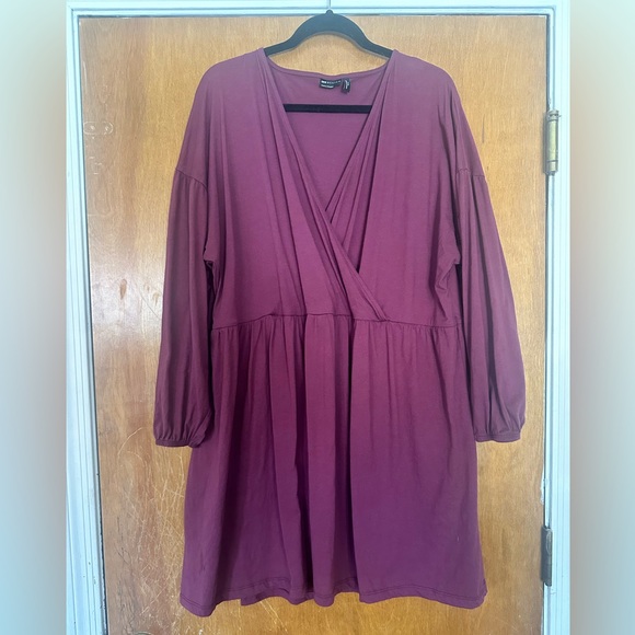 ASOS DESIGN Curve Wrap front long sleeve smock dress Size US 16 Berry Dark Red - Picture 2 of 9